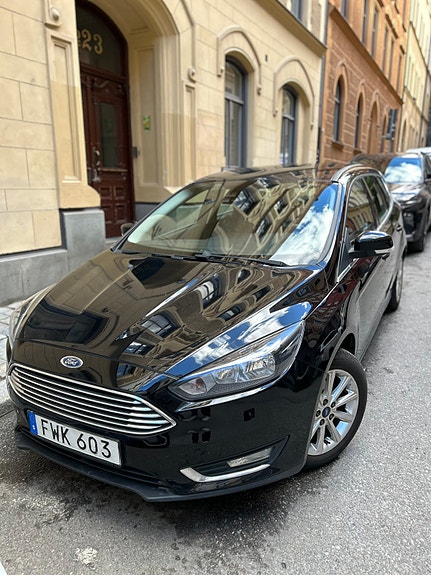 Ford Focus 3 of 10