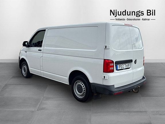 Volkswagen Transporter 2 of 5