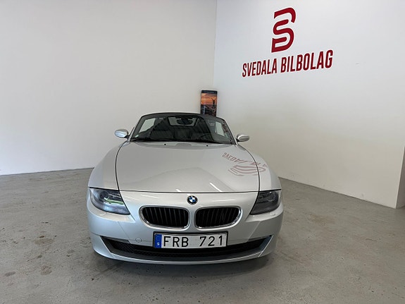 BMW Z4 2 of 5