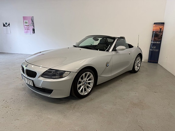BMW Z4 3 of 5