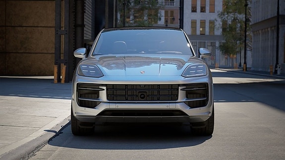 Porsche Cayenne 3 of 5