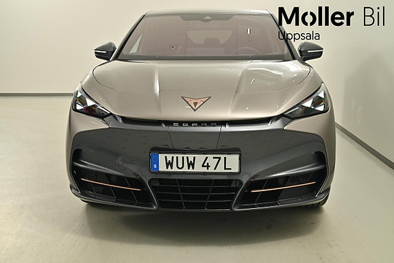 Cupra Tavascan 2 of 5