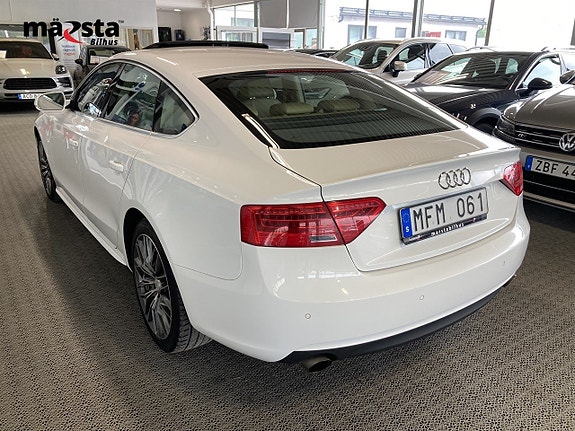 Audi A5 4 of 5