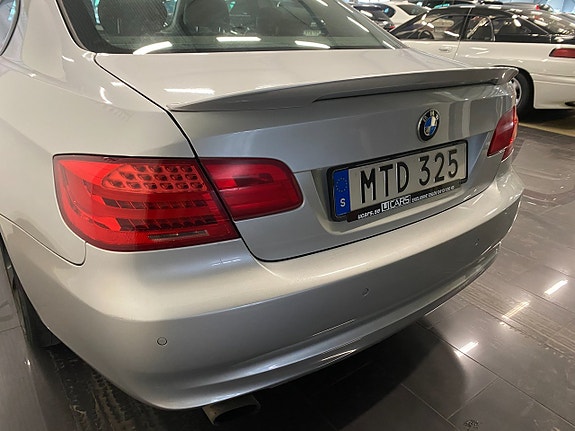 BMW 320 8 of 23
