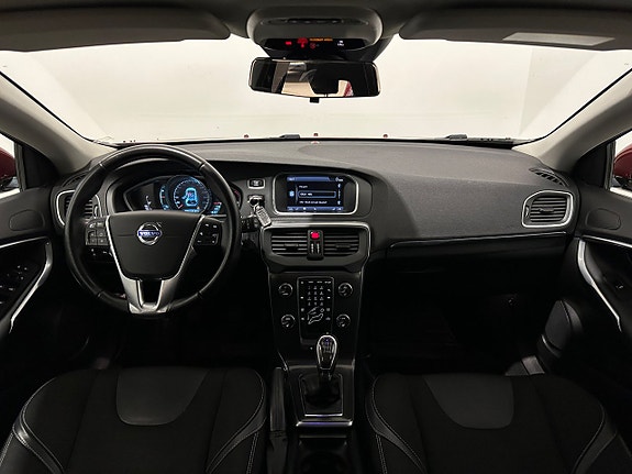 Volvo V40 15 of 22