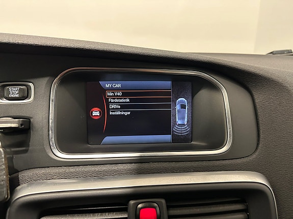 Volvo V40 22 of 22