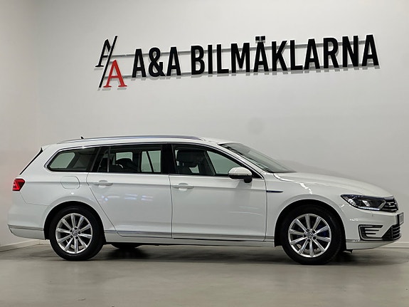 Volkswagen Passat 5 of 5