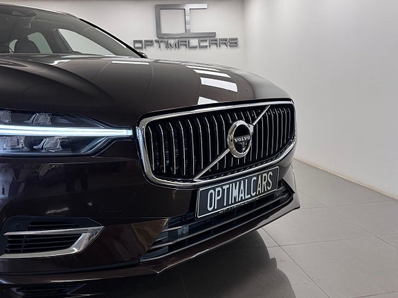 Volvo XC60 10 of 21