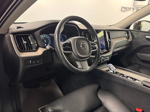 Volvo XC60 4 of 21