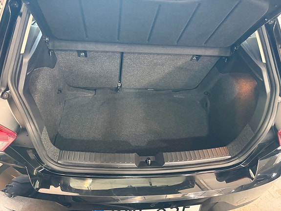 Seat Ibiza 7 of 23