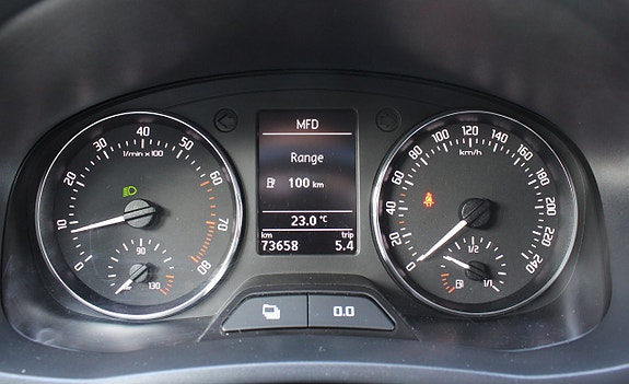 Skoda Fabia 11 of 16