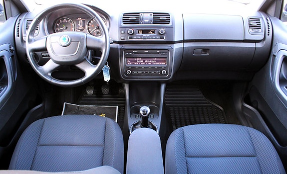 Skoda Fabia 8 of 16