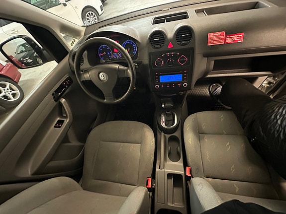 Volkswagen Caddy 21 of 24