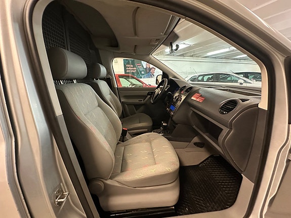 Volkswagen Caddy 14 of 24