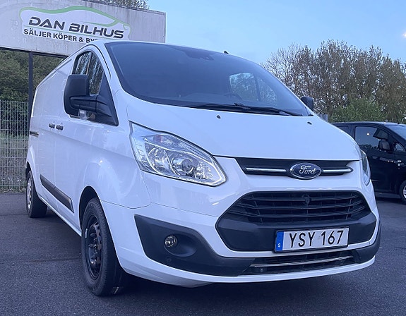 Ford Transit Custom 4 of 5