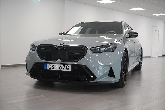 BMW M5 2 of 20