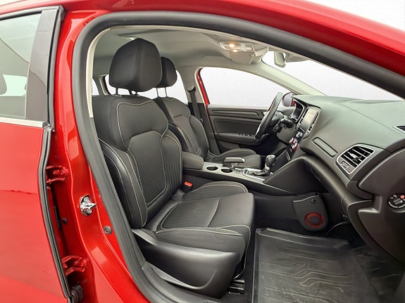 Renault Megane 21 of 28