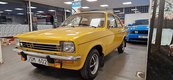 Opel Kadett 3 of 5