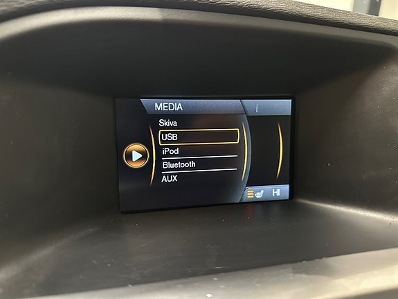 Volvo V60 13 of 18