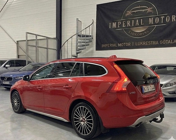 Volvo V60 3 of 18