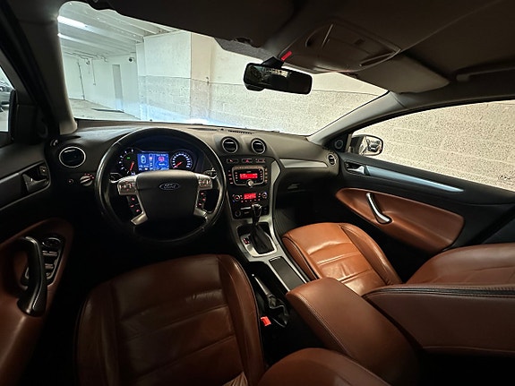Ford Mondeo 21 of 21
