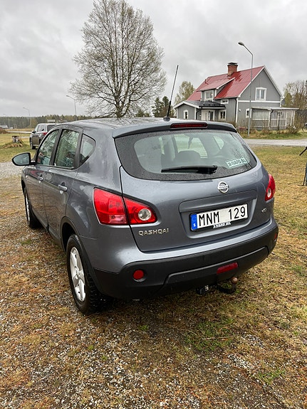 Nissan Qashqai 3 of 5