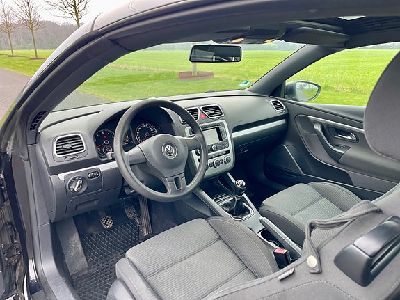 Volkswagen Eos 8 of 10