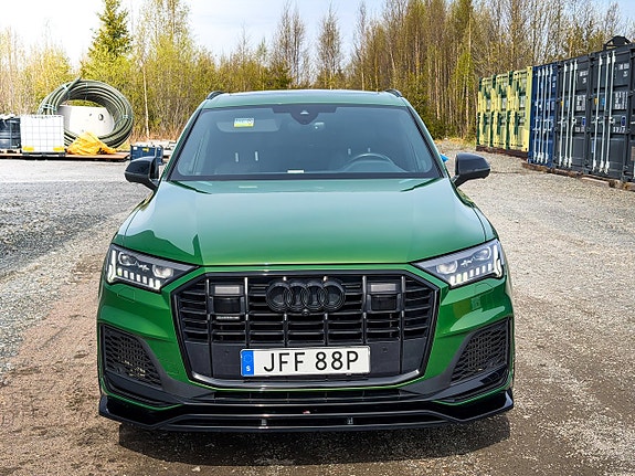 Audi Q7 8 of 30