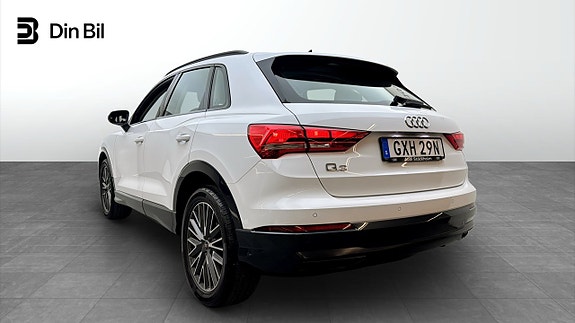Audi Q3 3 of 18