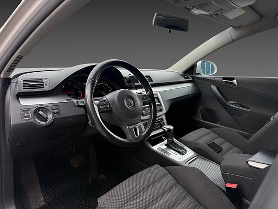 Volkswagen Passat 5 of 5