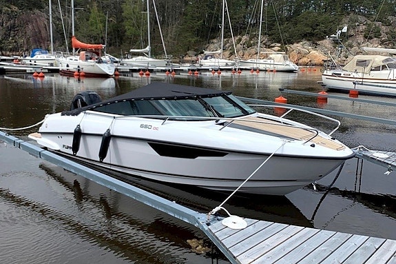 Flipper 650 DC - Mercury F150XL