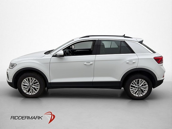 Volkswagen T-Roc 4 of 5