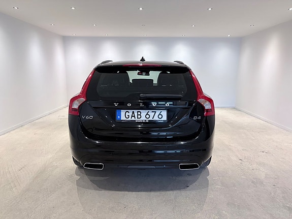 Volvo V60 5 of 5