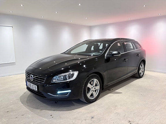 Volvo V60 3 of 5