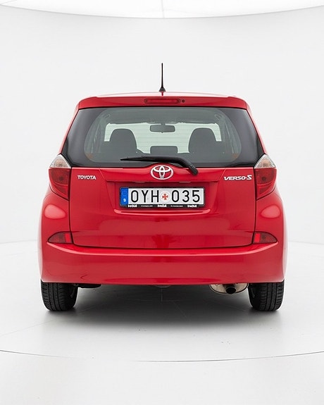 Toyota Verso-S 5 of 5