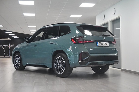 BMW X1 3 of 16