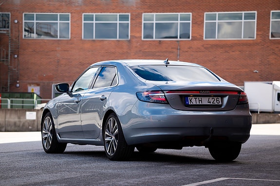 Saab 9-5 4 of 10