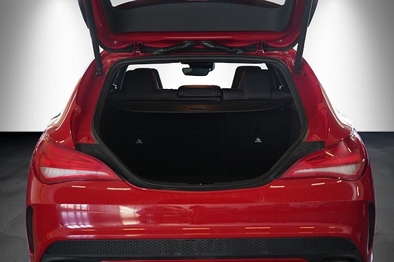 Mercedes-Benz CLA220 7 of 25