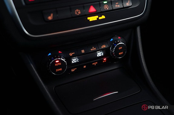 Mercedes-Benz CLA220 22 of 25