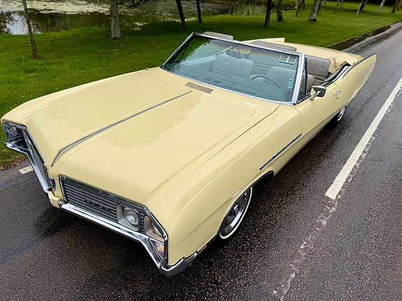 Buick Electra 225 9 of 23