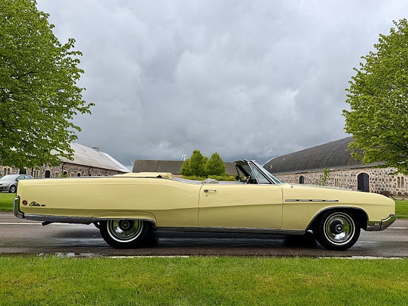 Buick Electra 225 7 of 23