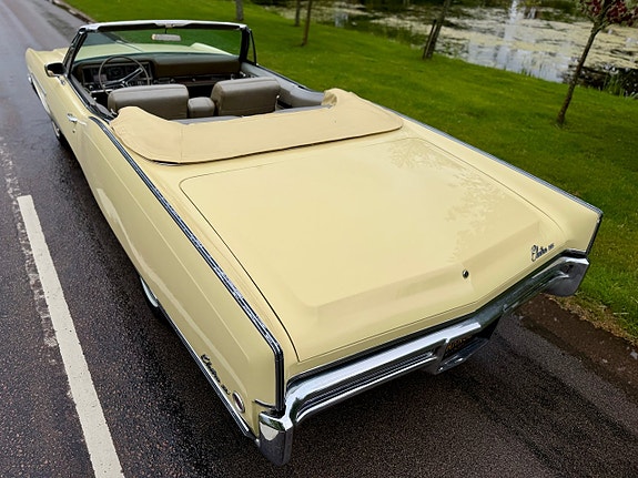 Buick Electra 225 12 of 23