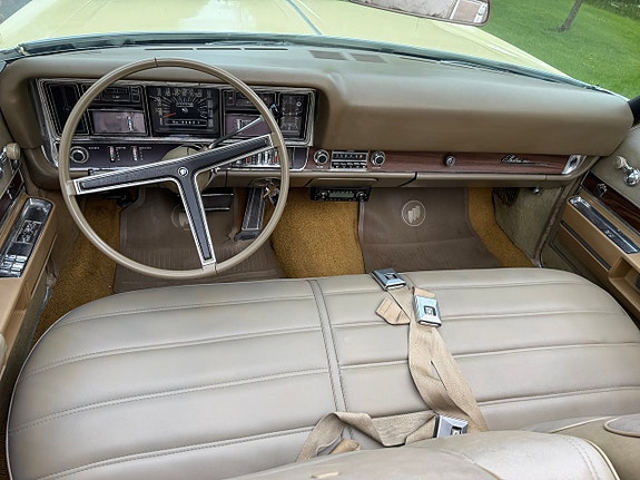 Buick Electra 225 17 of 23