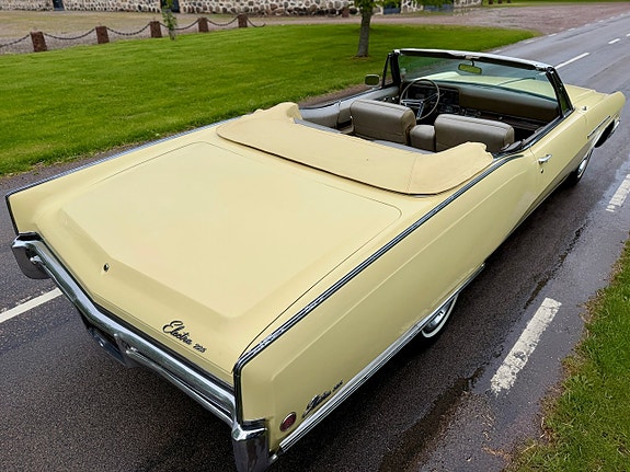 Buick Electra 225 11 of 23