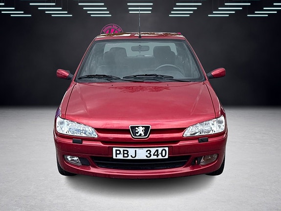 Peugeot 306 2 of 5