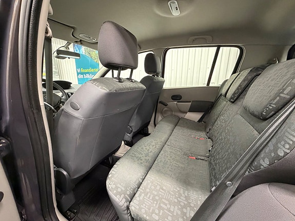 Renault Modus 16 of 20