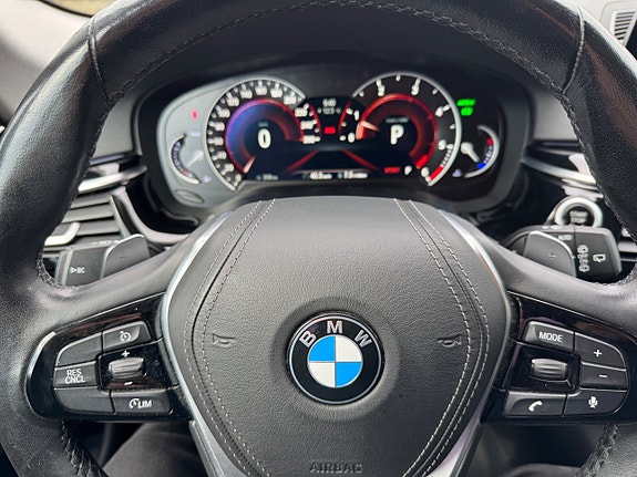 BMW 520d 15 of 19