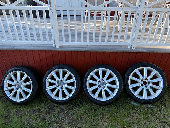 Audi A4 9 of 9