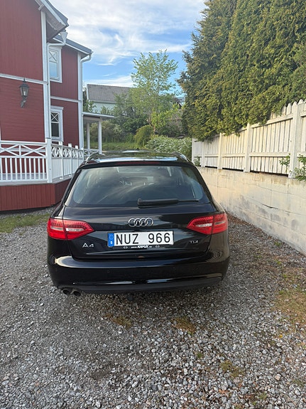 Audi A4 5 of 5