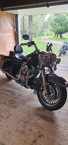 Harley-Davidson Road King 110th Anniversary 10 of 10